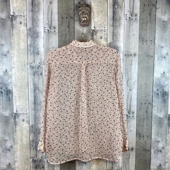 See By Chloe Light Pink Circle Embroidered Blouse Size 4. - Picture 2 of 11